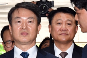 [서울포토] 구속위기에 놓인 전 경찰수장 강신명·이철성
