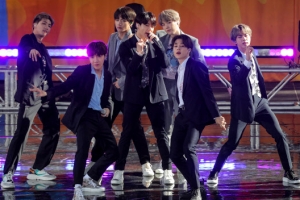 [포토] BTS 등장에 뉴욕 센트럴파크가 ‘들썩’