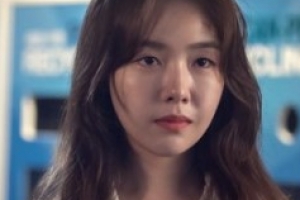 ‘절대그이’ 방민아, 한밤 중 고철더미 속 눈물 “슬픈 분노”[공식]