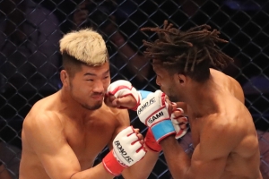 권아솔, 3분44초 만에 만수르에게 참패 “다시 일어서겠다”[종합]