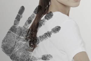 집착남, 10년 만에 또…헤어진 여성에 승용차 돌진 ‘영구장애’