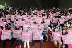 ‘안녕하세요! 내가 먼저’ 강남 캠페인…이웃 간 소통하는 따뜻한 공동체의 길