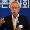 [서울포토] 강연하는 문성현 경사노위 위원장