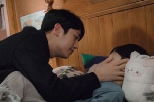 ‘봄밤’ 정해인, 한지민 만나며 다시 느끼는 사랑의 감정 ‘안정적 연기’