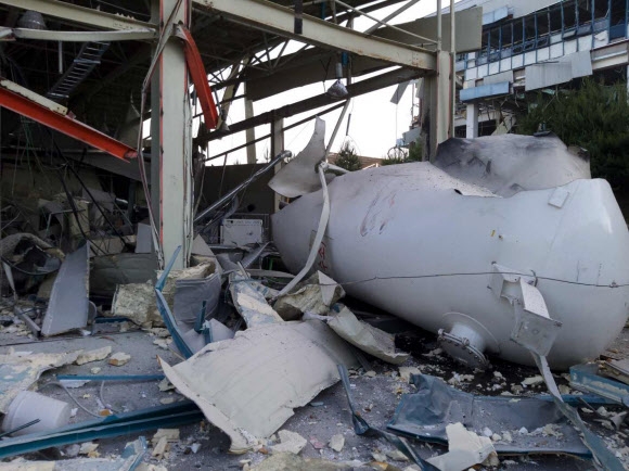 강릉 과학단지 수소탱크 폭발…소방 “2명 사망·4명 중상”