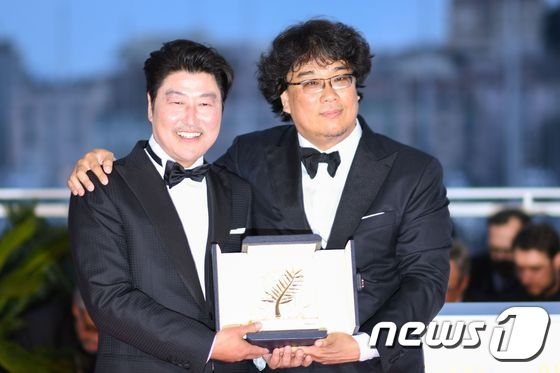 봉준호 황금종려상