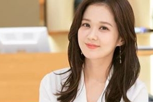 장나라, 머리 기르고 더욱 청순해진 근황 “친절한 나정선” [EN스타]