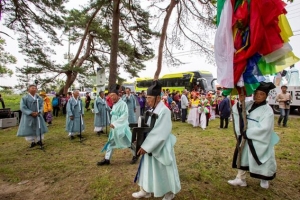 유네스코가 인정한 ‘천년의 축제’…年100만명 찾는 강릉단오제 개막