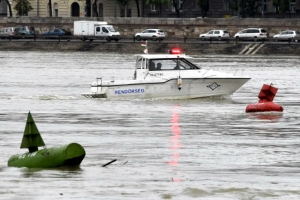 6살 손녀·딸과 환갑여행 3대 날벼락…부부·남매 생사 갈리기도