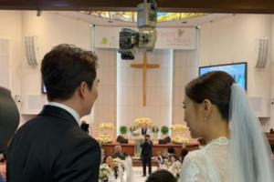 김석훈 결혼식 사진에 돋보이는 신부 미모