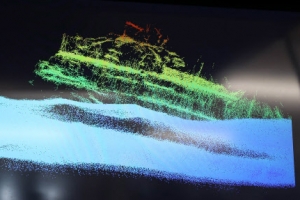 헝가리 “40t 선박 통째로 인양”… 시신 유실 방지망 설치도 추진