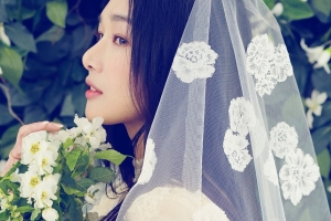 ‘이수민과 결혼’ 선우선, 러블리 웨딩화보 공개 ‘달달 눈빛’