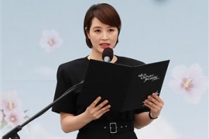 ‘모친 빚투’ 김혜수, 빚투 대처 골든타임 지켜지길..[EN초점]