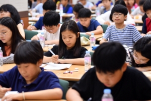 꼬마 작가들의 창작 열기