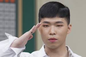 ‘아는 형님’ 이찬혁 “군대서 샤이니 민호 만나”