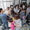 이주 노동자 가족 60여명 롯데월드타워 나들이