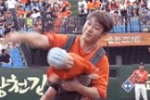 최민환 시구 논란, 아들 목 꺾인 모습에.. “제 부주의” [전문]