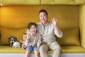 정준하, 아들 정로하와 광고 촬영장서 포착 ‘붕어빵 외모’