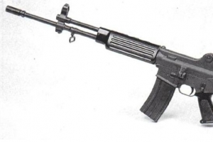 도로에서 발견된 K2 소총, 알고보니…차량 이동 중 흘려