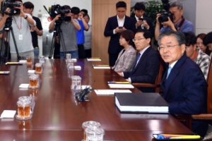 차기 검찰총장 후보에 봉욱·김오수·이금로·윤석열