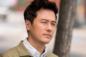 ‘바람이 분다’ 감우성X김하늘, 운명적 길거리 만남 포착 “알아볼까”