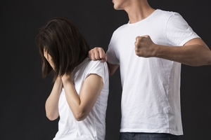 “몸으로 이자 갚아” 10대에 성관계 요구한 육군 소령