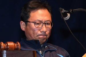 ‘불법집회 주도 혐의’ 김명환 위원장 구속영장 신청