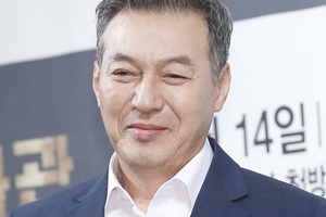 김갑수 측 “기흉 치료 후 퇴원”.. ‘보좌관’ 촬영 일정은?