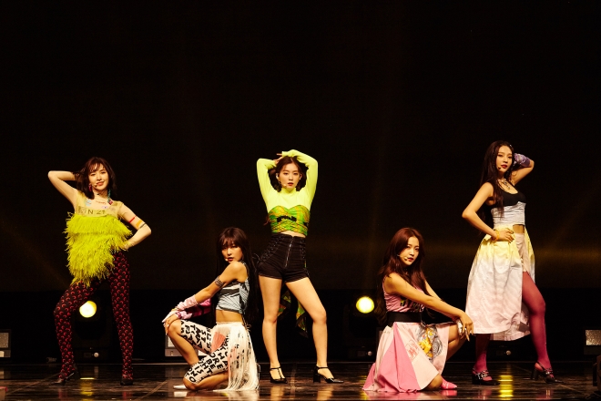 SM엔터테인먼트 제공