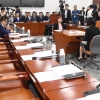 ‘오락가락’ 한국당, 기재위 전원불참… 국회정상화 또 불발