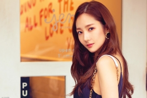 박민영, LA 빛낸 매력적인 화보 공개