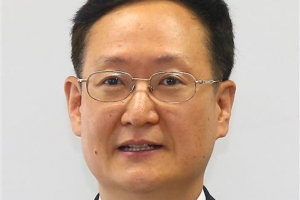 ‘유력 檢총장 후보’ 봉욱 사의…윤석열 선배들 떠난다