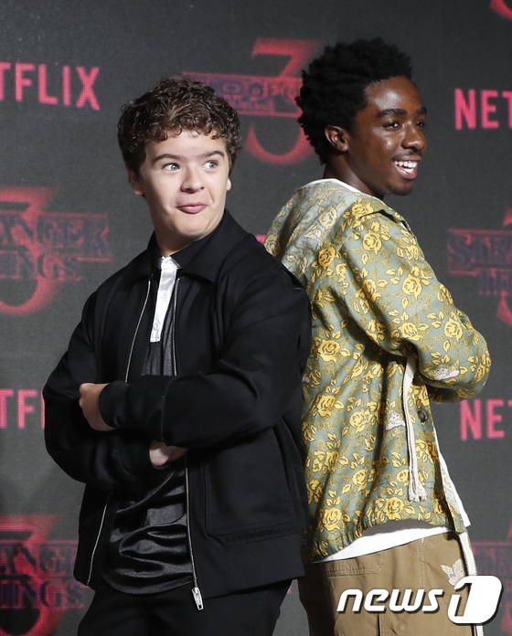 ‘기묘한 이야기3’ 게이튼 마타라조, 케일럽 맥러플린