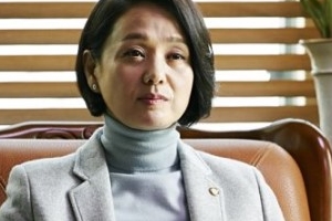 ‘60일 지정생존자’ 배종옥, 야당 대표 ‘넘치는 카리스마’