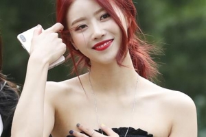 [포토] 러블리즈 이미주, 시원하게 어깨 노출