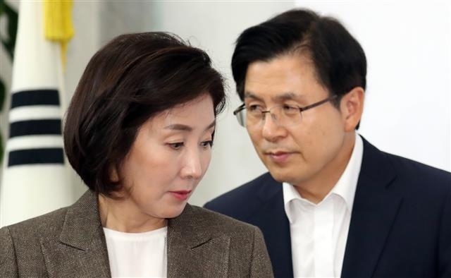 긴장감도는 한국당 북핵특위 회의