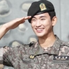 [포토] ‘특급전사’ 김수현, “충성! 제대를 명 받았습니다”