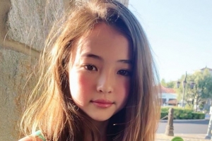 ‘아동 성상품화 논란’ 배스킨 광고모델 엄마의 항변