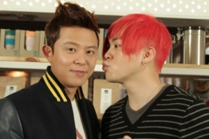 토니안 음주생방송, 술 한잔하며 톡 까놓고 토크..경악