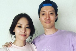 조윤희♥이동건, 미소도 닮아가는 부부 [EN스타]