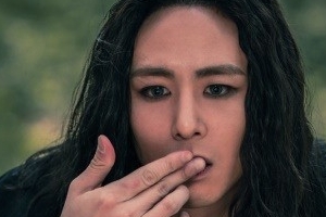 ‘아스달 연대기’ 닉쿤, 파격적인 비주얼 ‘역시 만찢남’