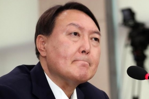 윤석열 “황교안 삼성 상품권 수수 의혹 수사한 적 없다”