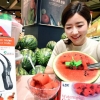 간편하게 수박 손질