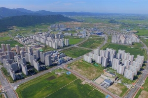 세종시 블랙홀 빠진 대전·충남 “인구·기업 뺏겨… 혁신도시 절실”