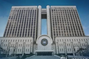 ‘경찰이 촬영 허용해 피의자 얼굴·실명 공개’…법원 “위법”