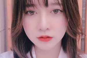 “백설공주 미모”...구혜선, 하얀 피부에 돋보이는 레드립