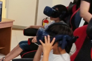 성남시 종합홍보관에 지진 시뮬레이터