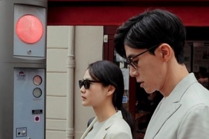 윤승아♥김무열, 여전히 신혼 같은 근황 “걸어다니는 화보”