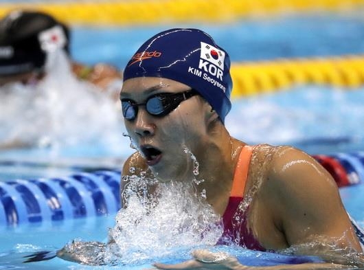여자 혼영 200m와 400m에 출전하는 김서영이 지난 5월 국가대표 선발전에서 레이스를 펼치는 모습. 서울신문 DB