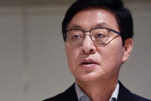 정두언, 야산서 숨진 채 발견… 극단 선택 추정